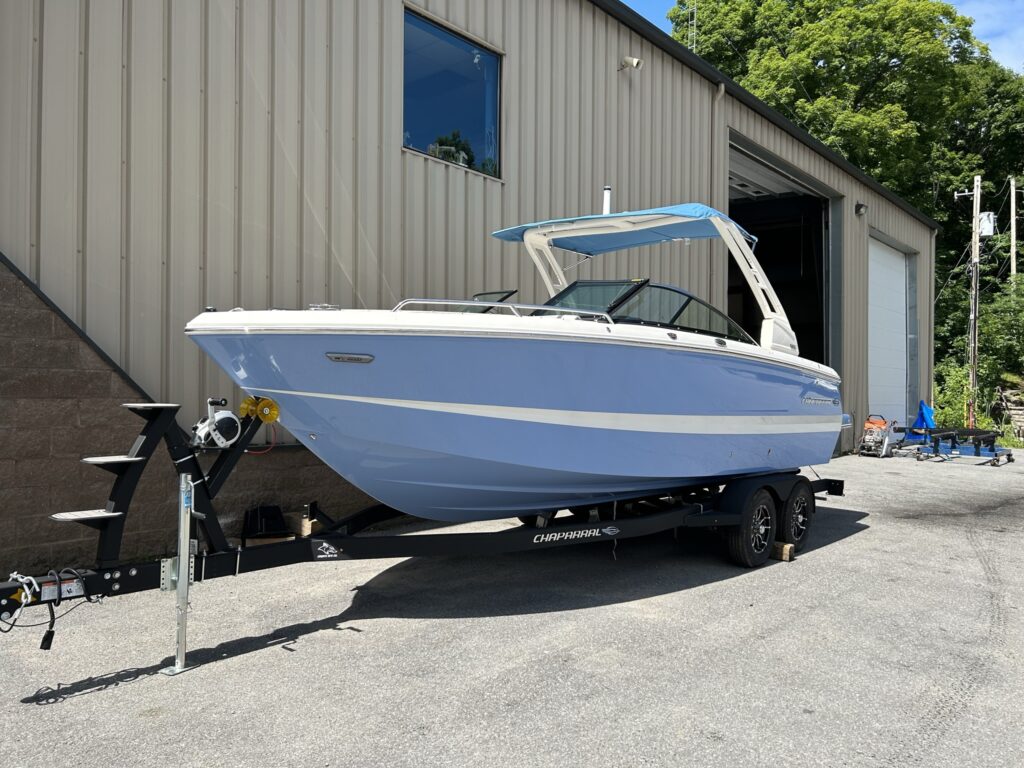 Photo of the 2023 Chaparral 247 SSX